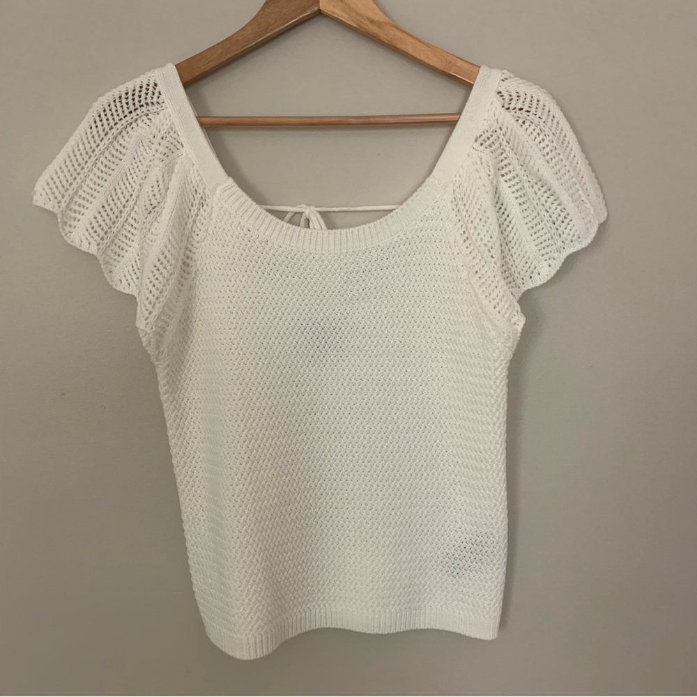 Women’s A. Byer White Sweater Butterfly Flutter Sleeves  Scalloped Edges Tie Med